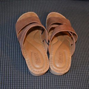 BORN (R) Leather Brown Open Heel Sandals Hand Crafted Platform Heel1 3/4 (9)